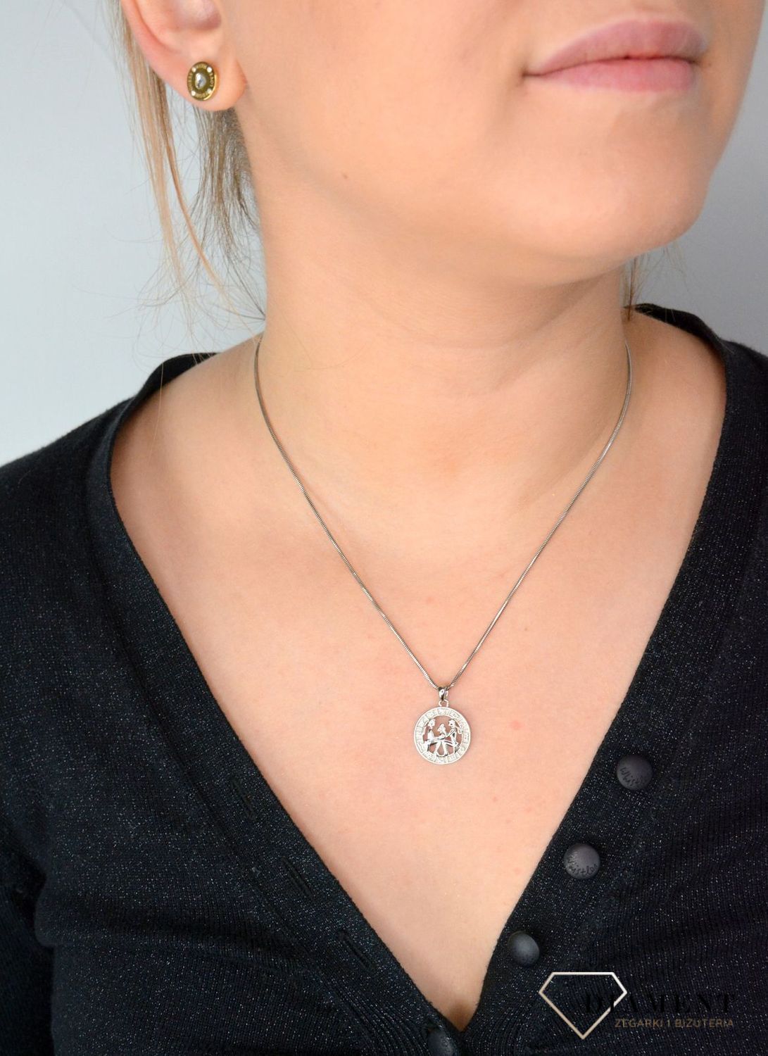 Srebrna zawieszka znak zodiaku Bliźnięta SVLP0713XH200BL. Srebrna zawieszka z symbolem znaku zodiaku - BLIŹNIĘTA.jpg