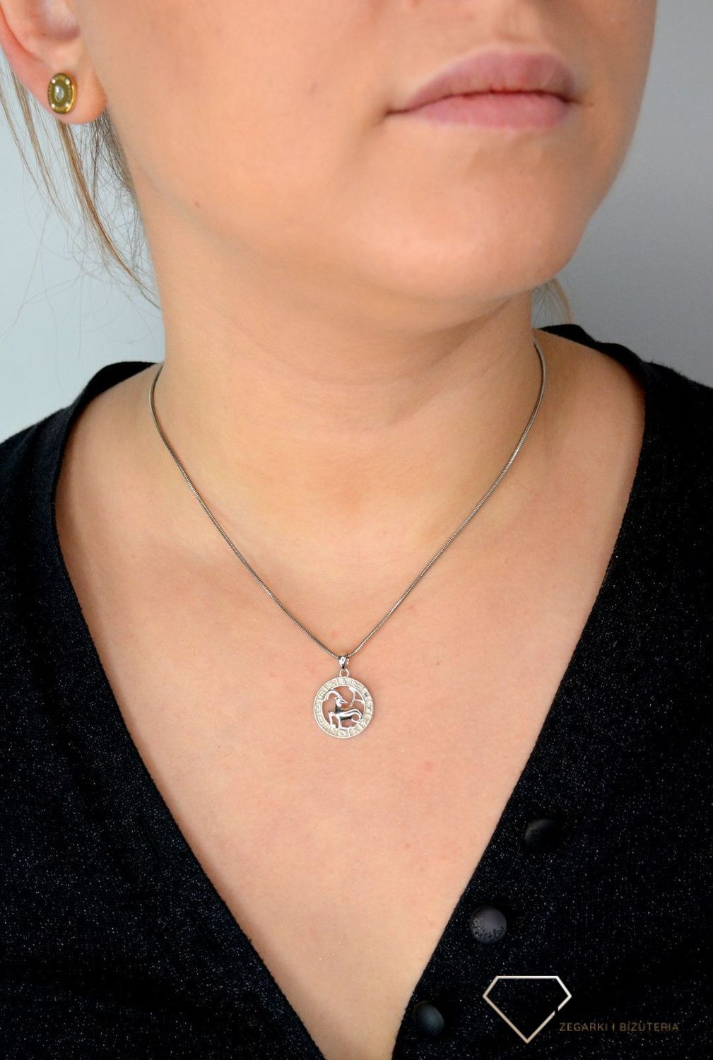 Srebrna zawieszka znak zodiaku Koziorożec SVLP0713XH200KO. Srebrna zawieszka z symbolem znaku zodiaku - KOZIOROŻEC.jpg