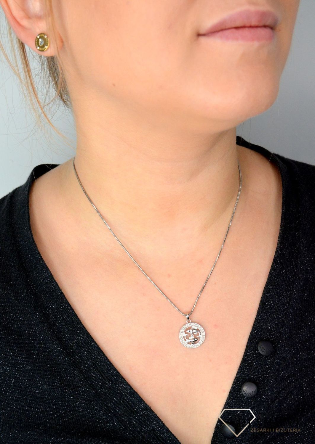 Srebrna zawieszka znak zodiaku Ryby SVLP0713XH200RY. Srebrna zawieszka z symbolem znaku zodiaku - RYBY.jpg
