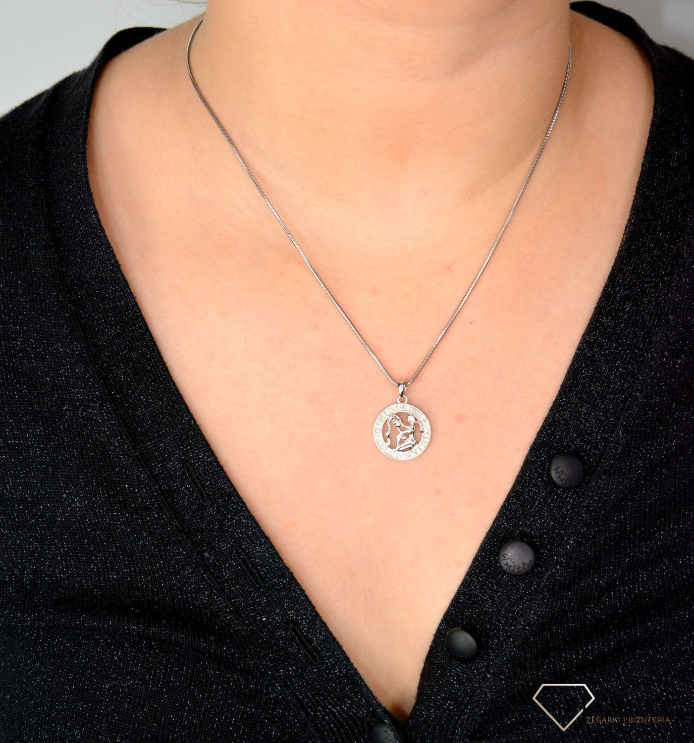 Srebrna zawieszka znak zodiaku Wodnik SVLP0713XH200VO. Srebrna zawieszka z symbolem znaku zodiaku - WODNIK.jpg