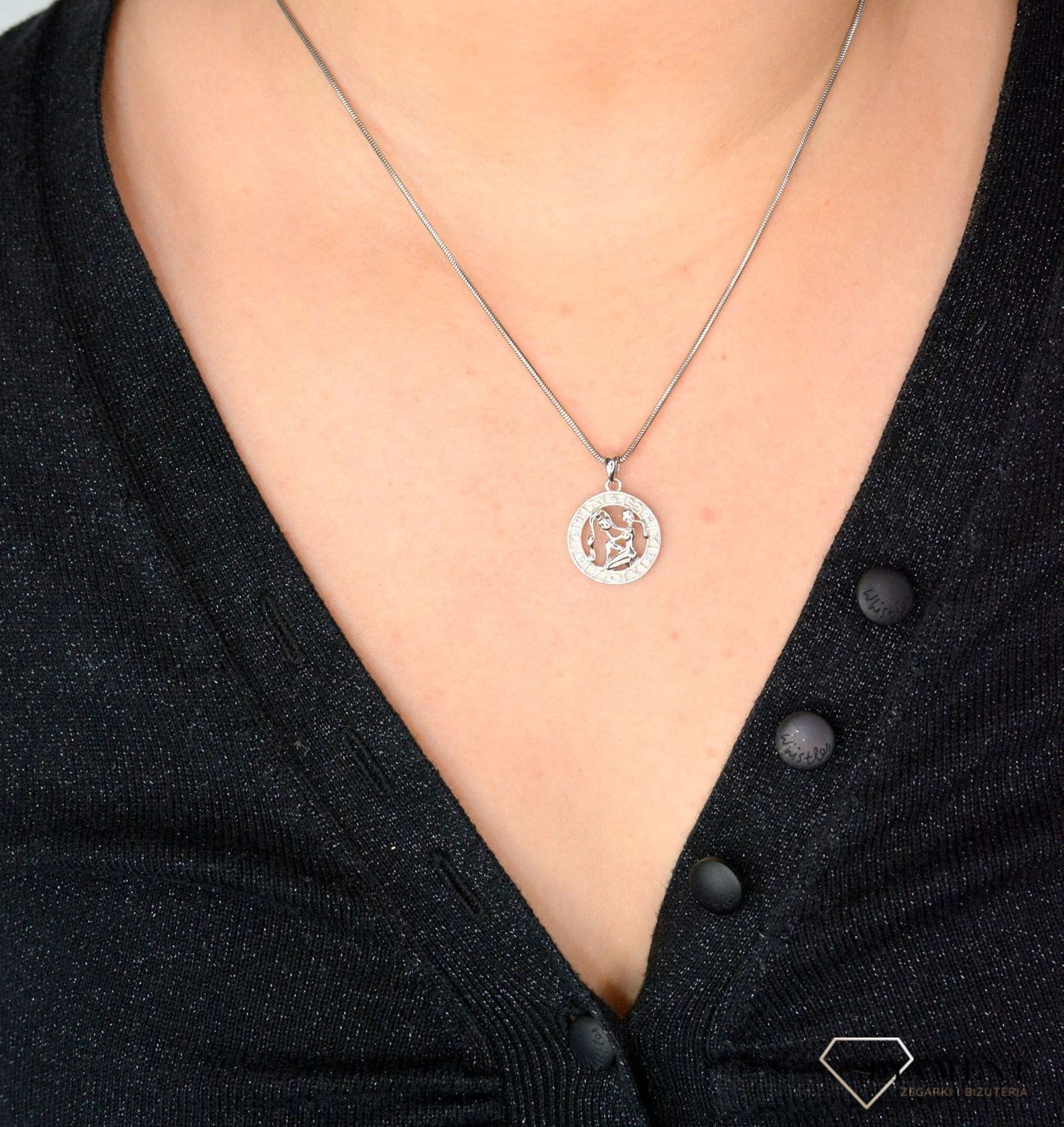 Srebrna zawieszka znak zodiaku Wodnik SVLP0713XH200VO. Srebrna zawieszka z symbolem znaku zodiaku - WODNIK.jpg