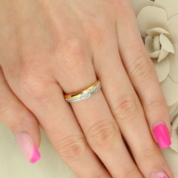 Srebrny pierścionek bicolor z cyrkonią 925 złoty.jpg