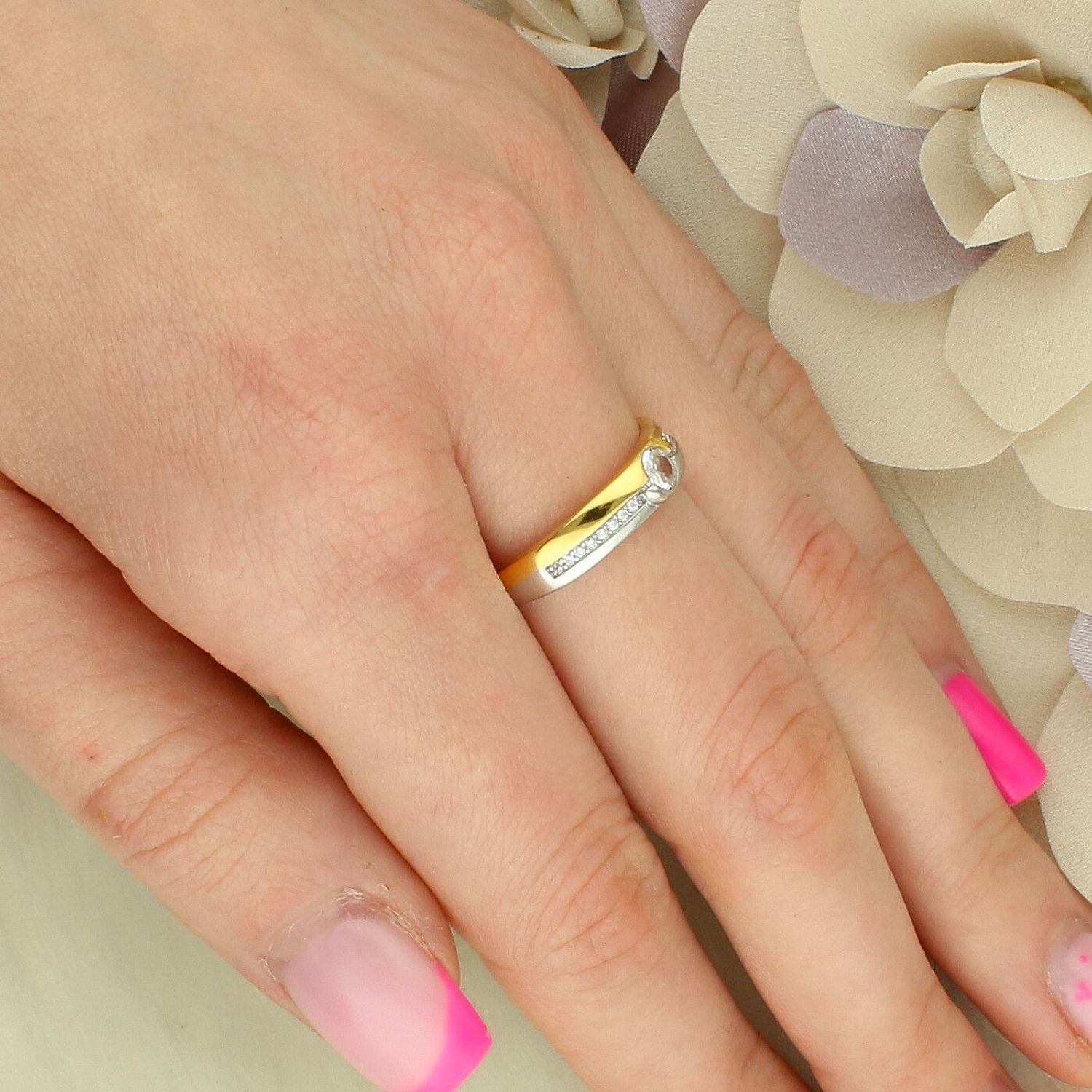 Srebrny pierścionek bicolor z cyrkonią 925.jpg