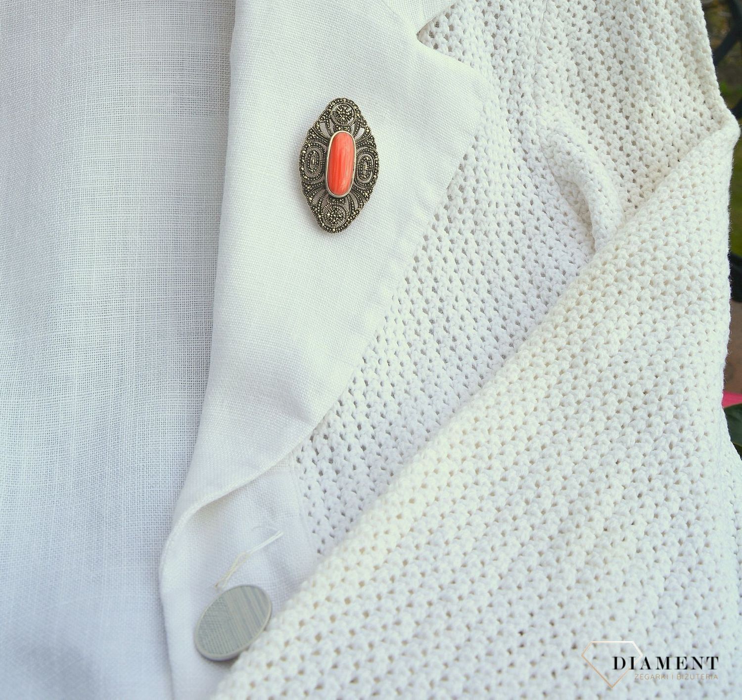 Srebrna broszka owal markazyt i koral syntetyczny SW-T-C15-000-SRZ3487.jpg