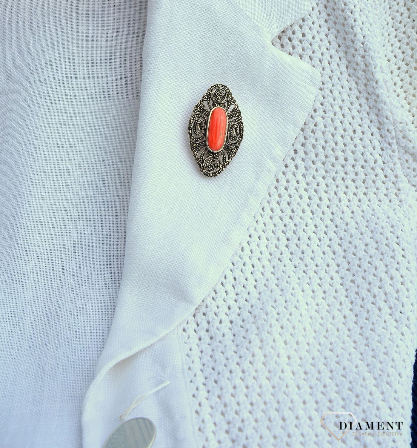 Srebrna broszka owal markazyt i koral syntetyczny SW-T-C15-000-SRZ3487.jpg