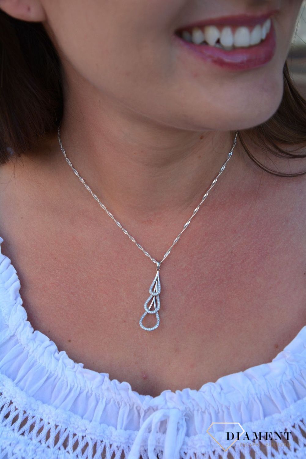 Srebrna zawieszka potrójna łezka z cyrkonią SW-T-C19-CEN-IWCW155.jpg