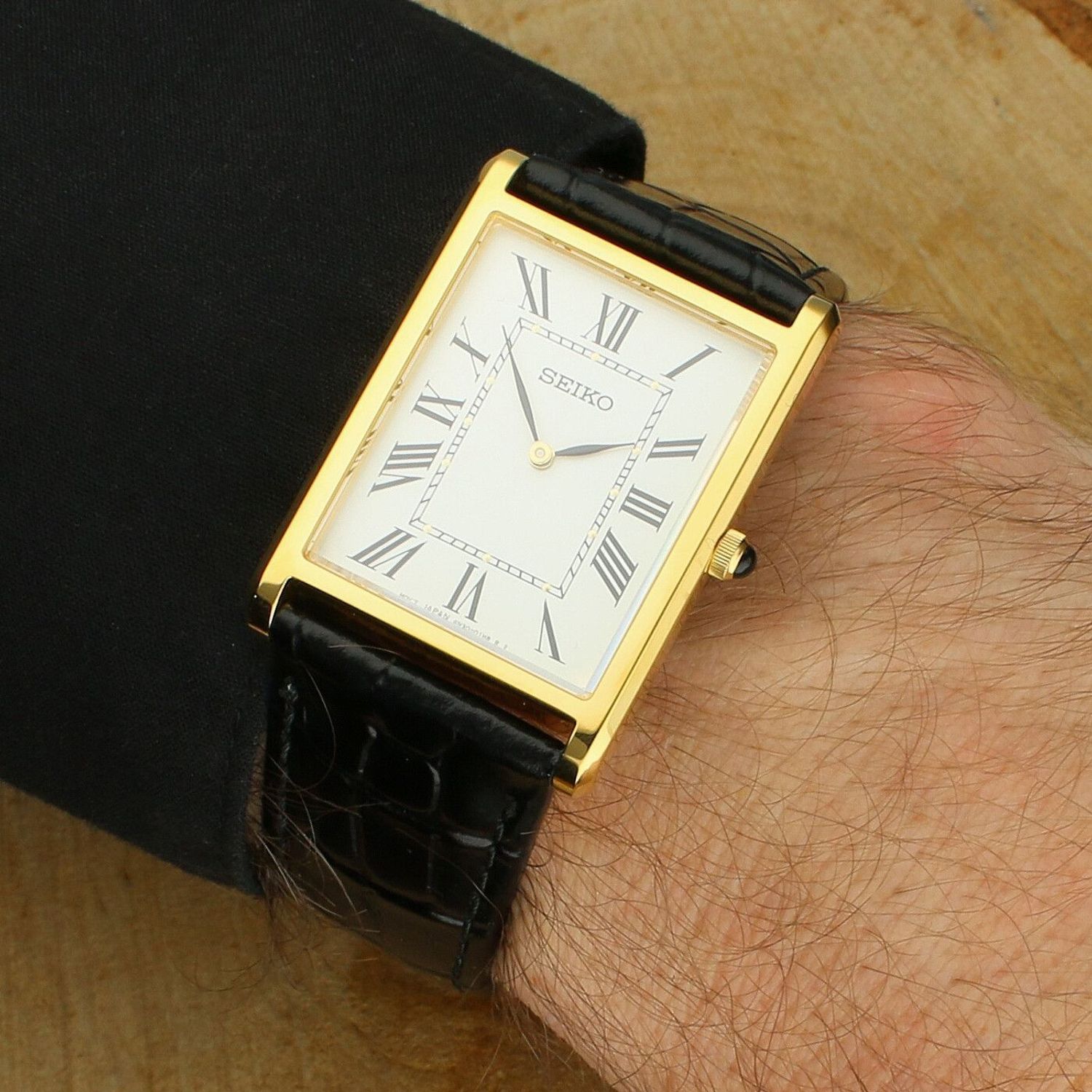 Zegarek męski prostokątny Seiko Conceptual SWR104P1.jpg