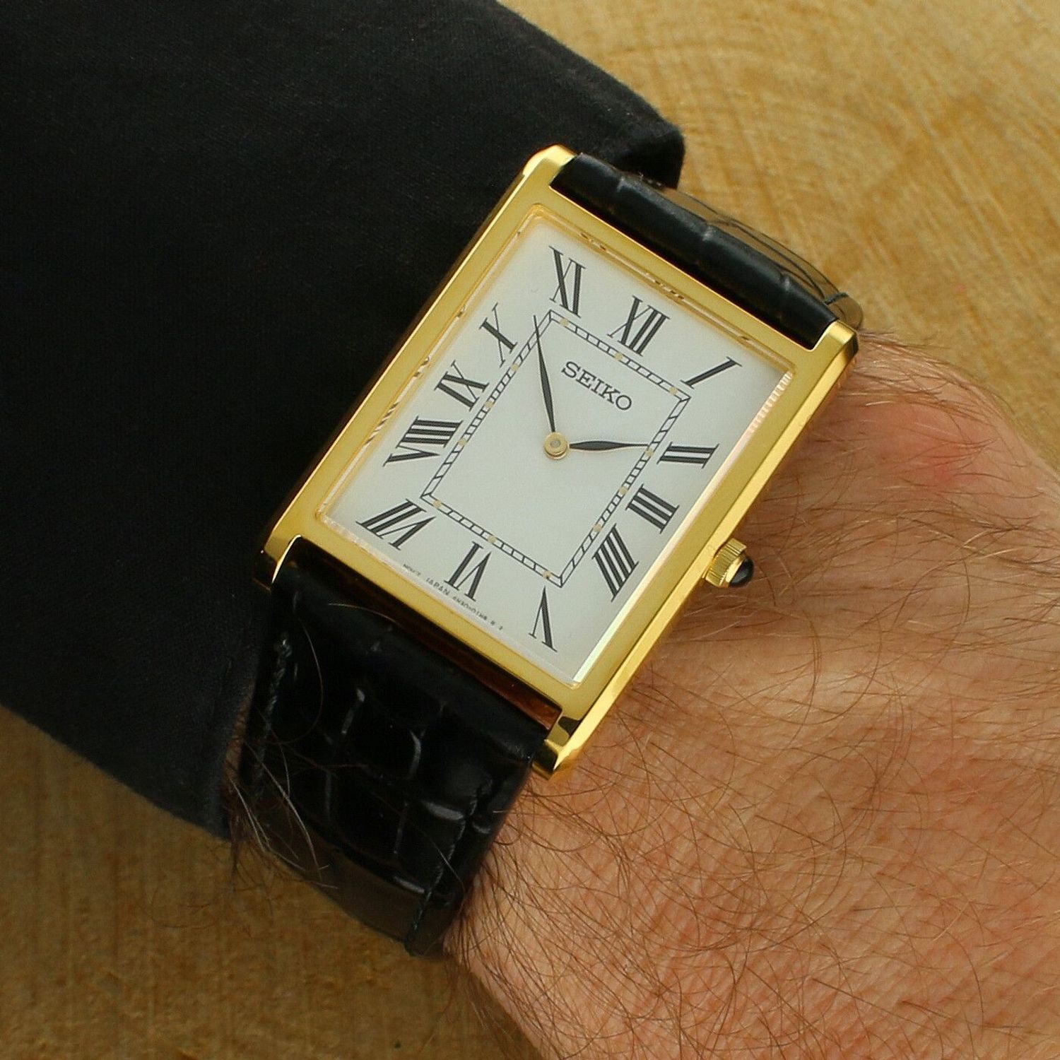 Zegarek męski prostokątny Seiko Conceptual SWR104P1.jpg