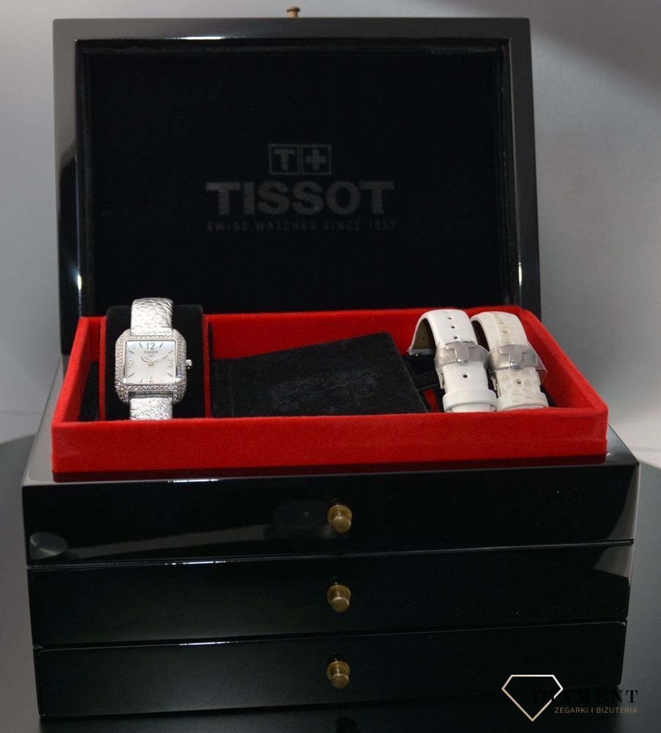 Zegarek damski Tissot T-Wave T-Lady T02147582.jpg