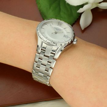 Tissot T072.210.11.038.00 – Elegancki zegarek damski w srebrnej odsłonie srebrny.jpg