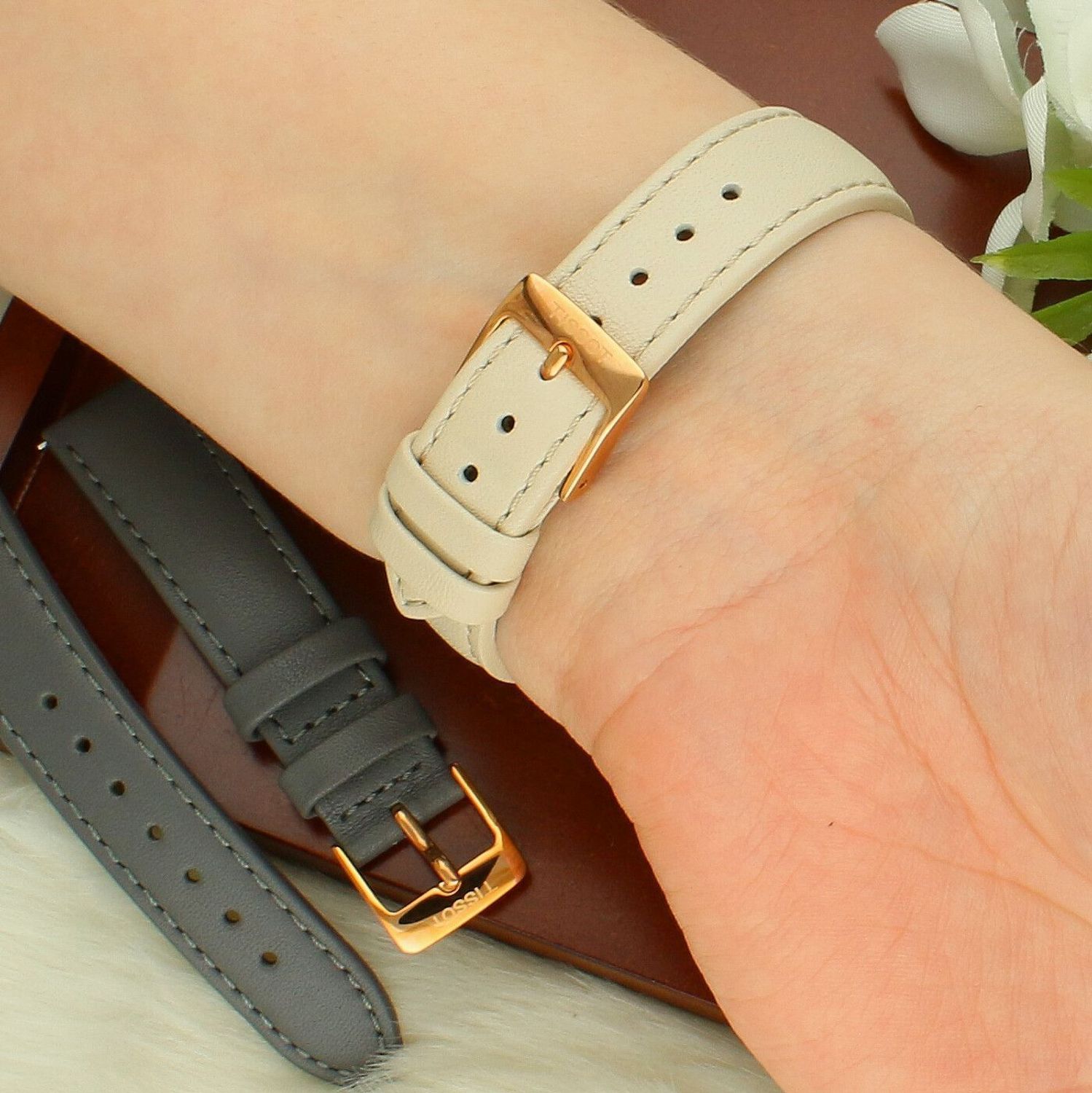 Tissot T103.210.36.017.00 Swiss Grace Rose Gold – Damski Zegarek Szwajcarski z Szafirowym Szkłem stal.jpg