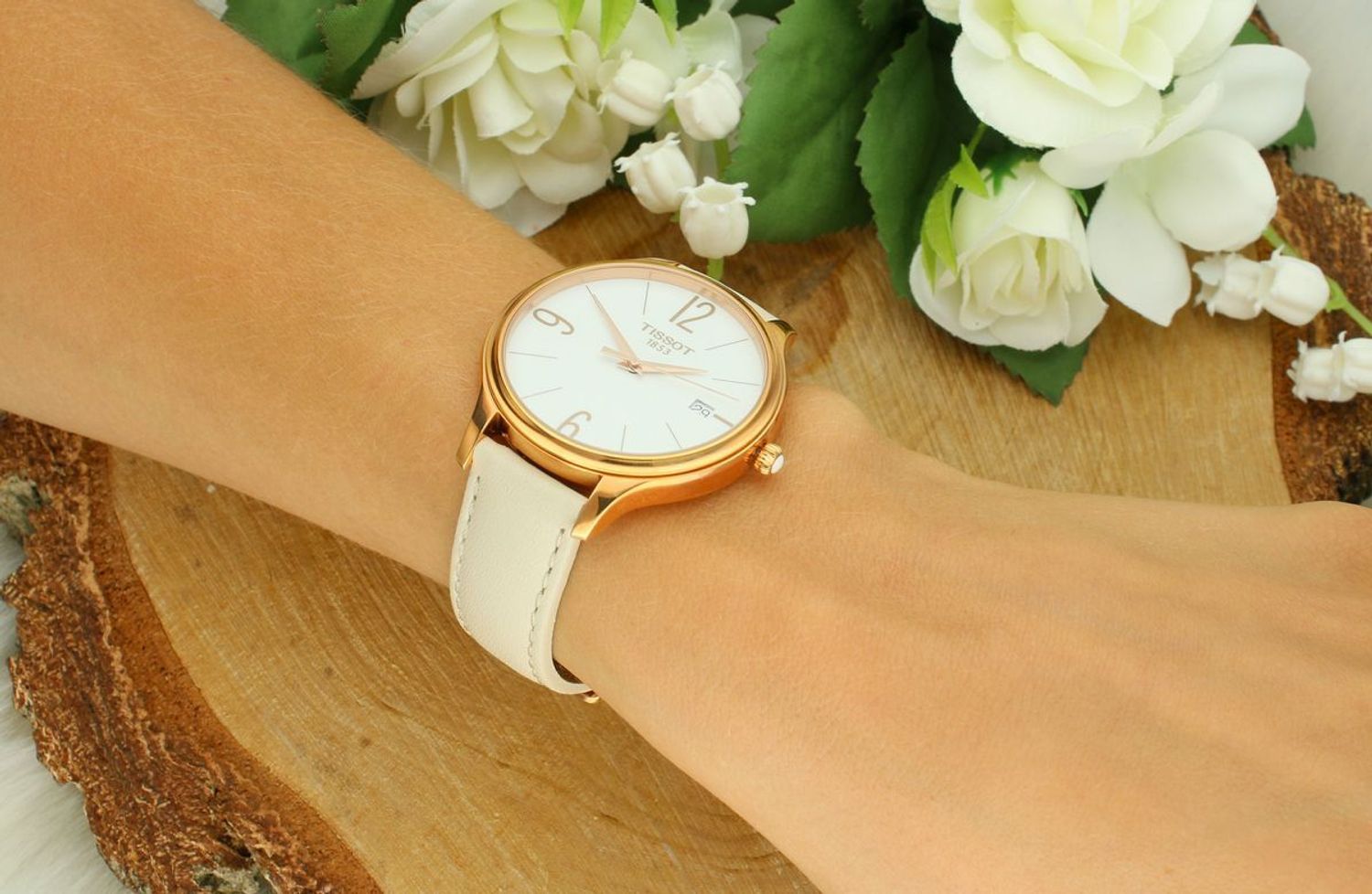 zegarek-damski-tissot-tissot-classic-t1032103601700-T103-210-36-017-00--1.jpg