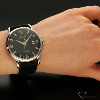 Elegancki zegarek męski marki Tissot na wytrzymałym i solidnym skórzanym pasku w kolorze czarnym. Wyraźna czarna tarcza ze złotymi dodatkami. Zapraszamy! aa (5).jpg