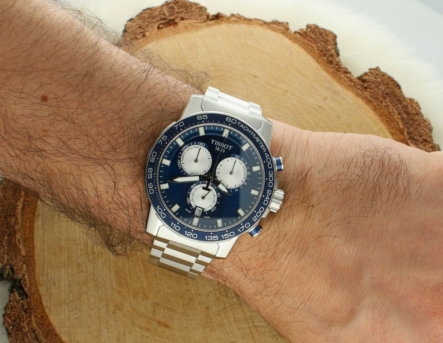 Zegarek męski Tissot T125.617.11.041.00 Supersport Chrono, wyposażony w kwarcowy mechanizm, zasilany za pomocą baterii.1.jpg