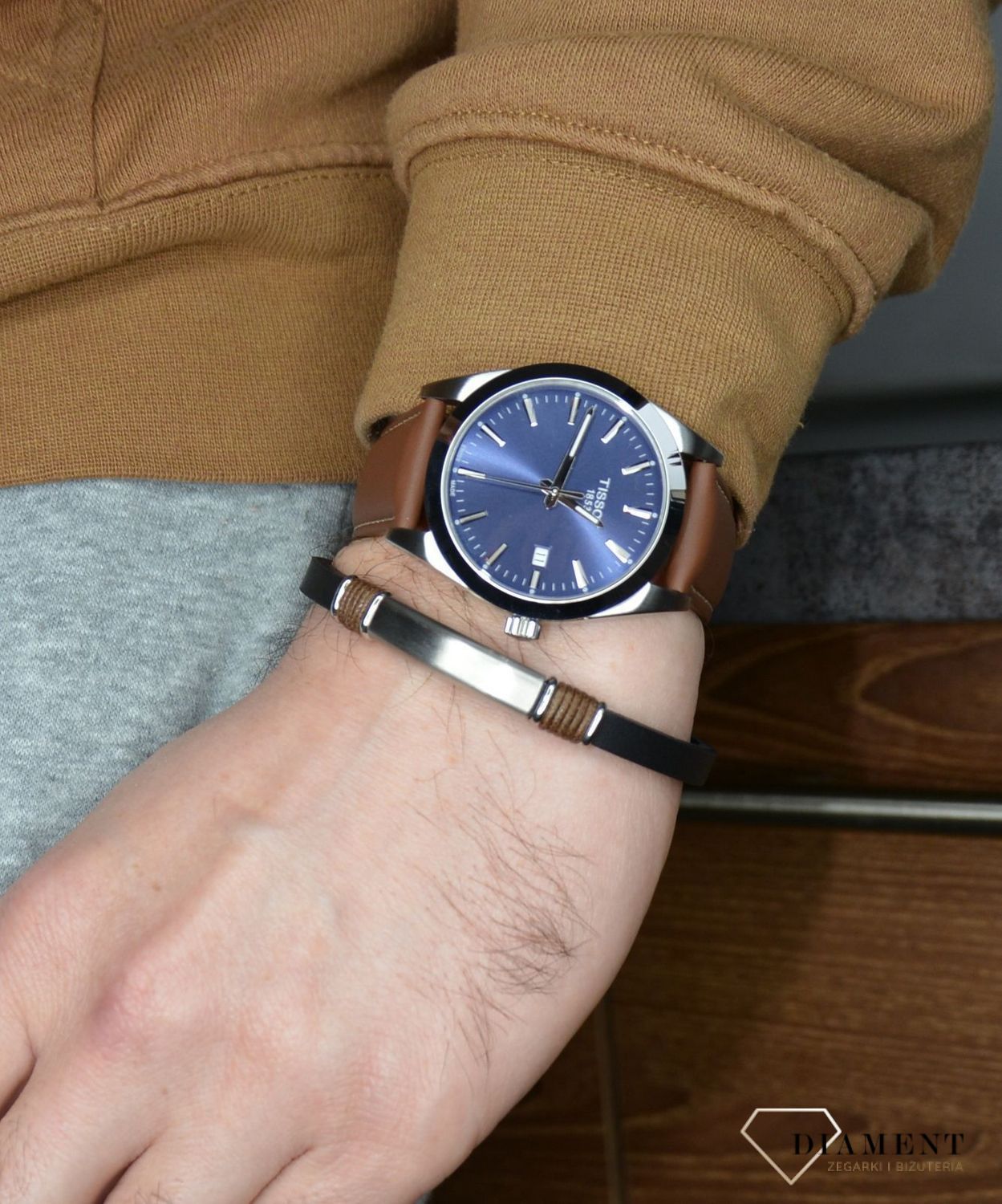 Zegarek męski Tissot Gentleman ' Nowoczesny klasyk'  T127.410.16.041.00.jpg