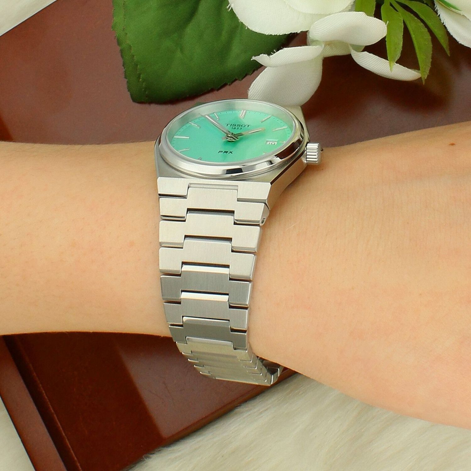 Zegarek damski na bransolecie Tissot PRX T137.210.11.091.00 Tiffany Blue prx..jpg