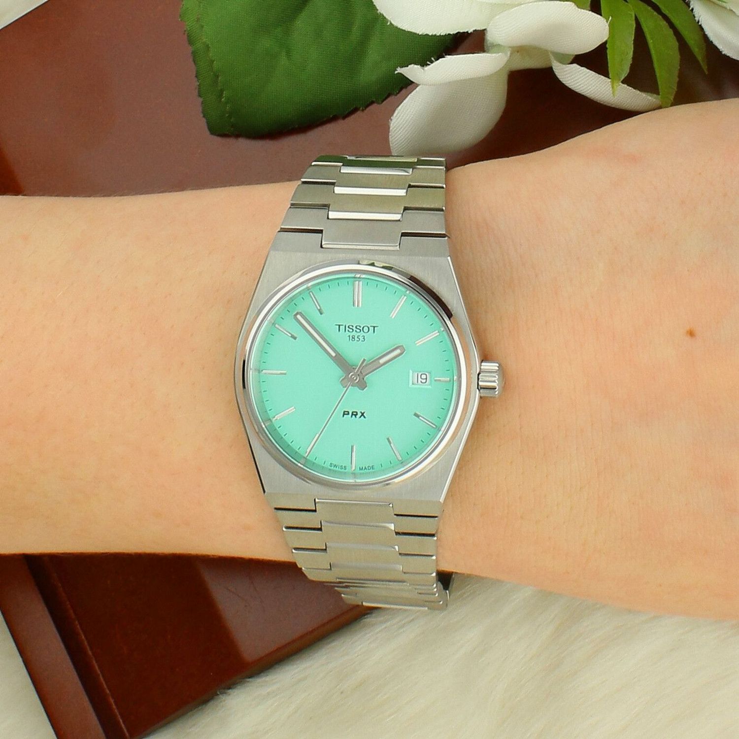 Zegarek damski na bransolecie Tissot PRX T137.210.11.091.00 Tiffany Blue prx..jpg