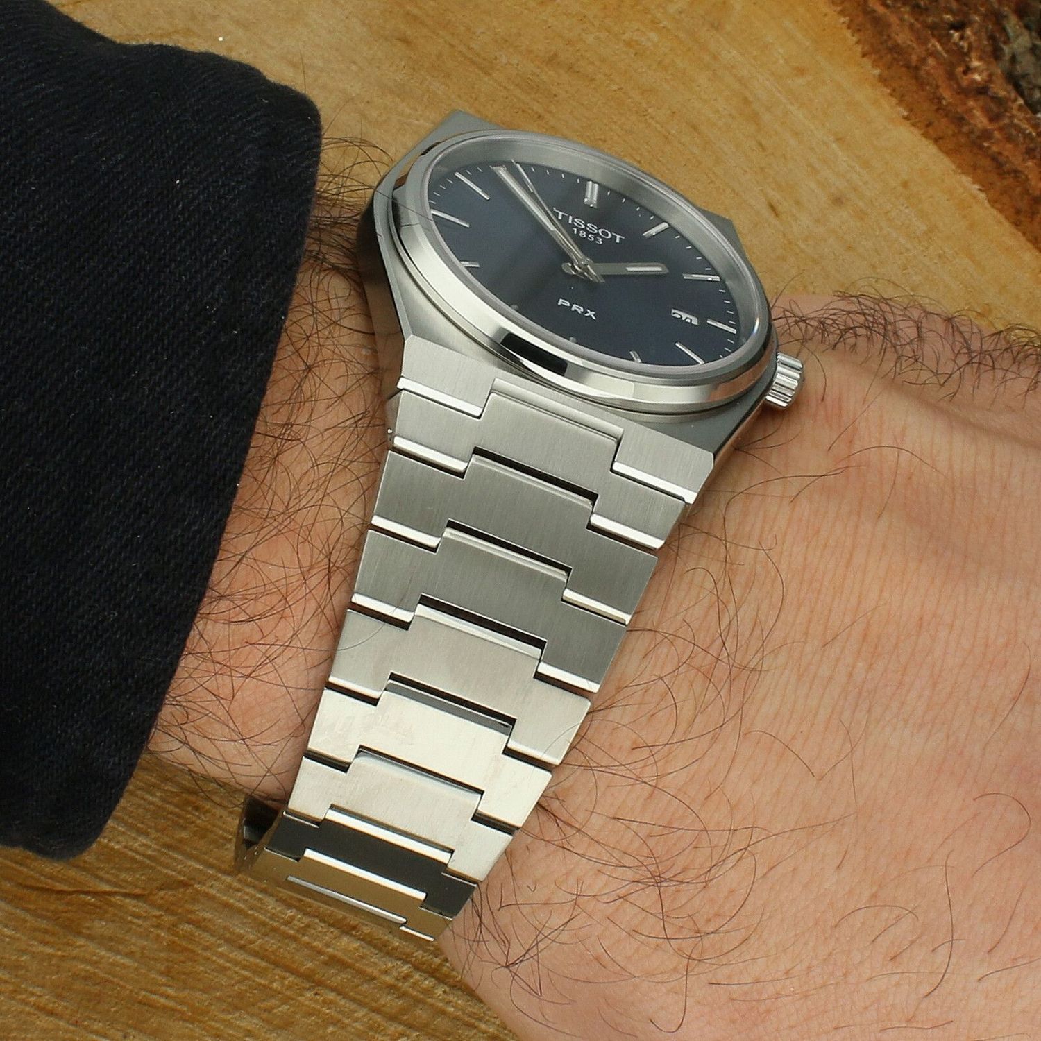 Zegarek męski na bransolecie z niebieską tarczą Tissot PRX T137.410.11.041.00  (1).jpg