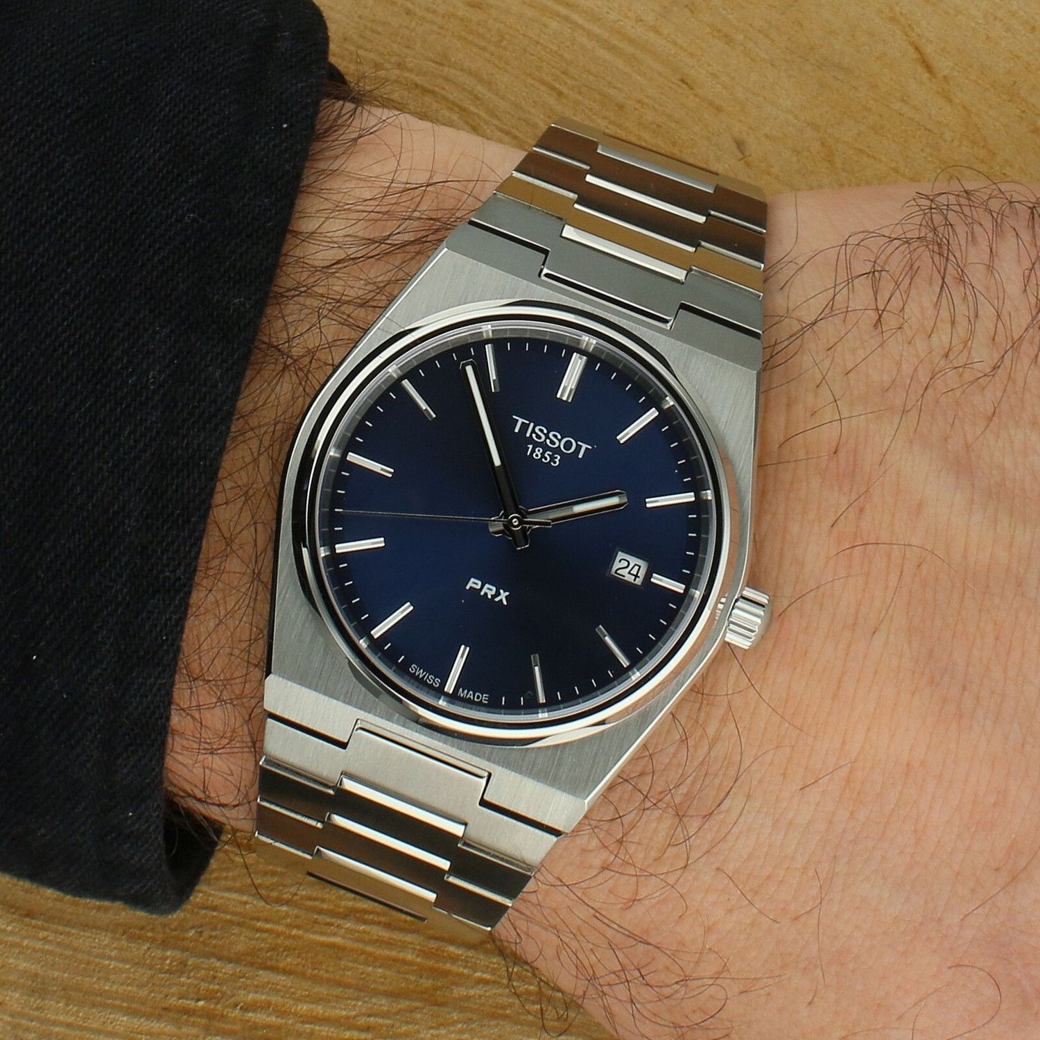 Zegarek męski na bransolecie z niebieską tarczą Tissot PRX T137.410.11.041.00  (1).jpg