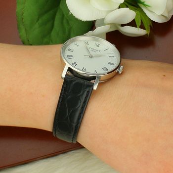 Zegarek damski Tissot Everytime T143.210.16.033.00 – srebrna tarcza, czarny pasek white.jpg