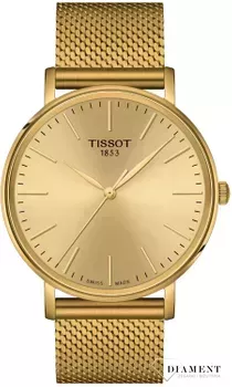 Zegarek Tissot EVERYTIME - męski T143.410.33.021.00 wyposażony jest w kwarcowy mechanizm, zasilany za pomocą baterii. Posiada bardzo wysoką dokładność mierzenia czasu +- 10 sekund w przeciągu 30 dni..webp