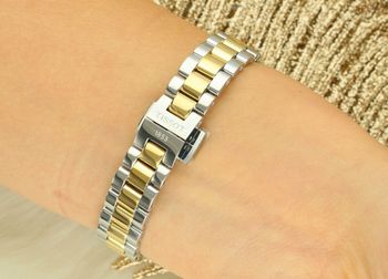 Tissot Desir T152.010.22.118.01 – Damski Zegarek z Masą Perłową i Wypukłym Szkłem Szafirowym zapięcie.jpg