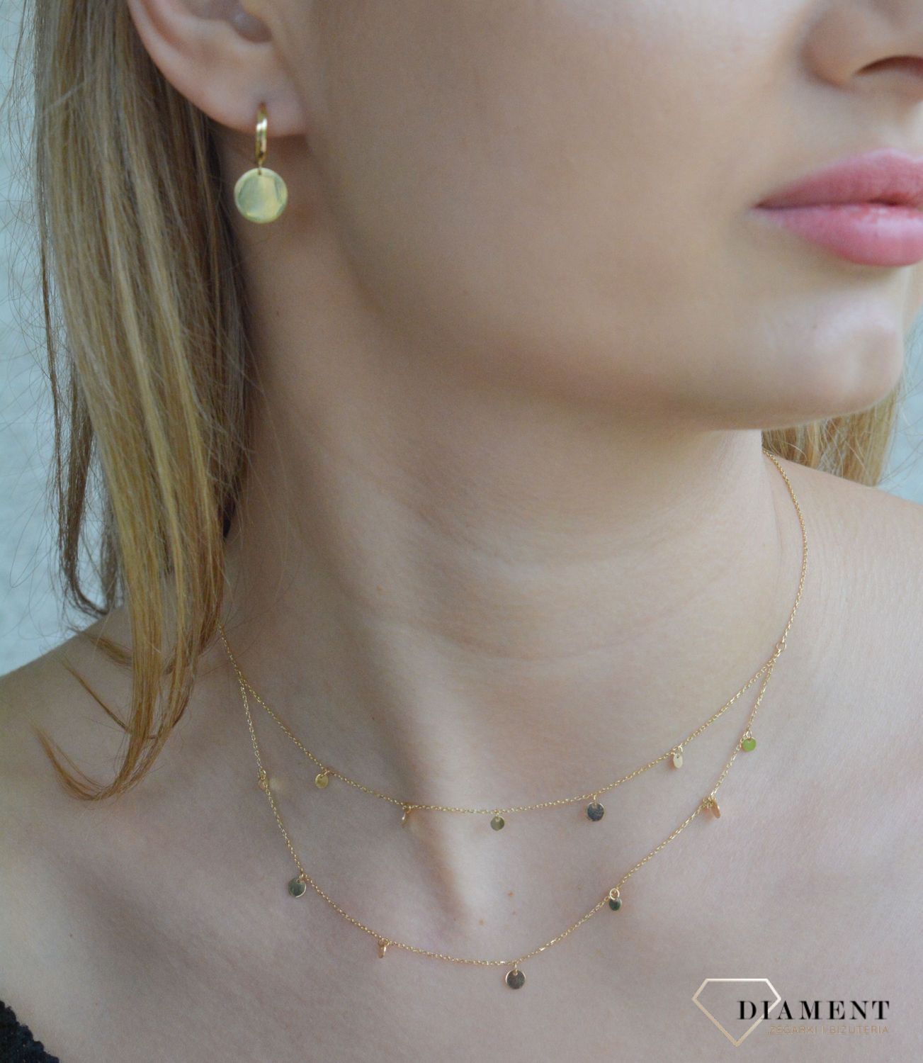 Złote kolczyki damskie 585 kółeczka z okrągłymi blaszkami T23-E-EHG-1-LZ-2. Złote kolczyki damskie. Kolczyki złote kołeczka. Kolczyki złote z zawieszkami. Kolczyki złote blaszki. Złote kolczyki dla dziewczynki. Kolczyki złote i.jpg