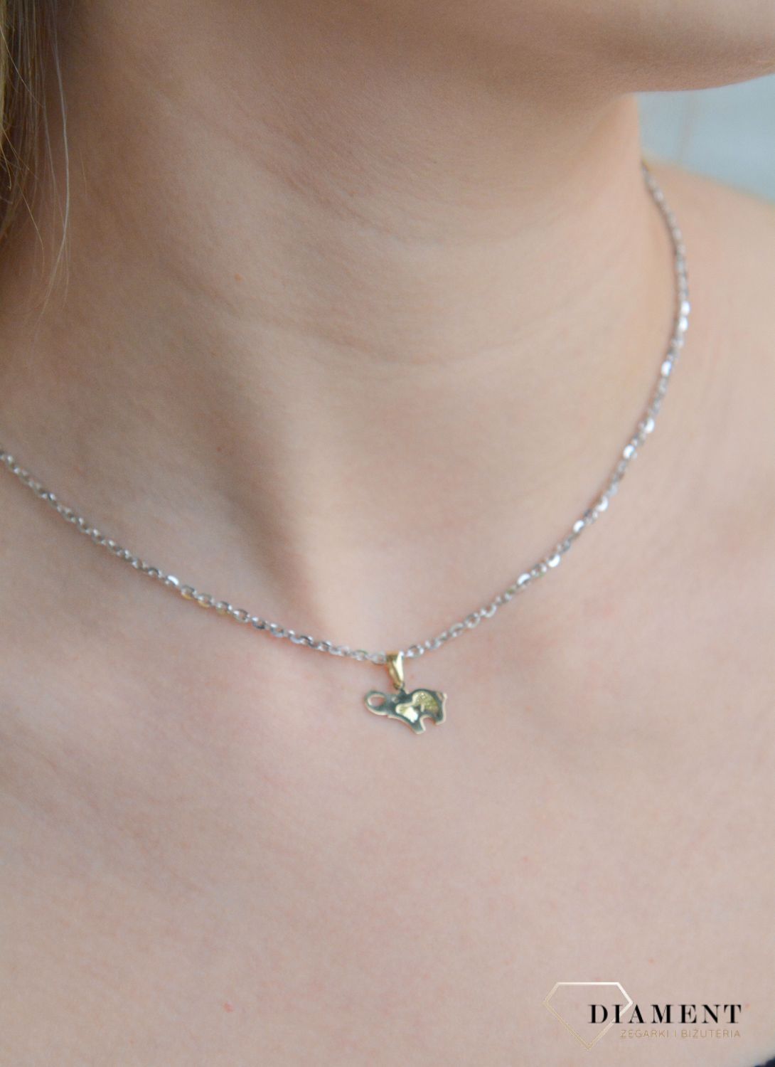 Złota zawieszka 585 słonik na szczęście T23-P-0218-33-LZ. Złota zawieszka damska. Złoty wisiorek do łańcuszka. Zawieszka Złota słonik na szczęście. Złota zawieszka na szczęście na prezent..jpg