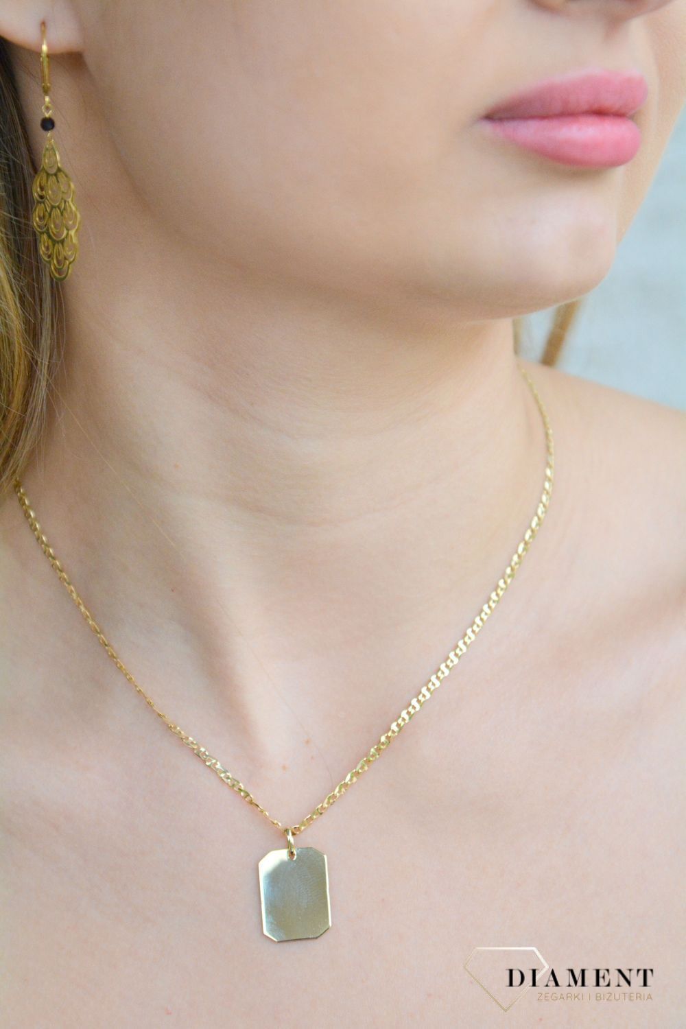 Złota zawieszka 585 gładka blaszka nieśmiertelnik T23-P-ID-5-15MM-20MM. Złota zawieszka damska. Złoty wisiorek do łańcuszka. Zawieszka Złota nieśmiertelnik do graweru. Złota zawieszka płaska blaszka na prezent..jpg