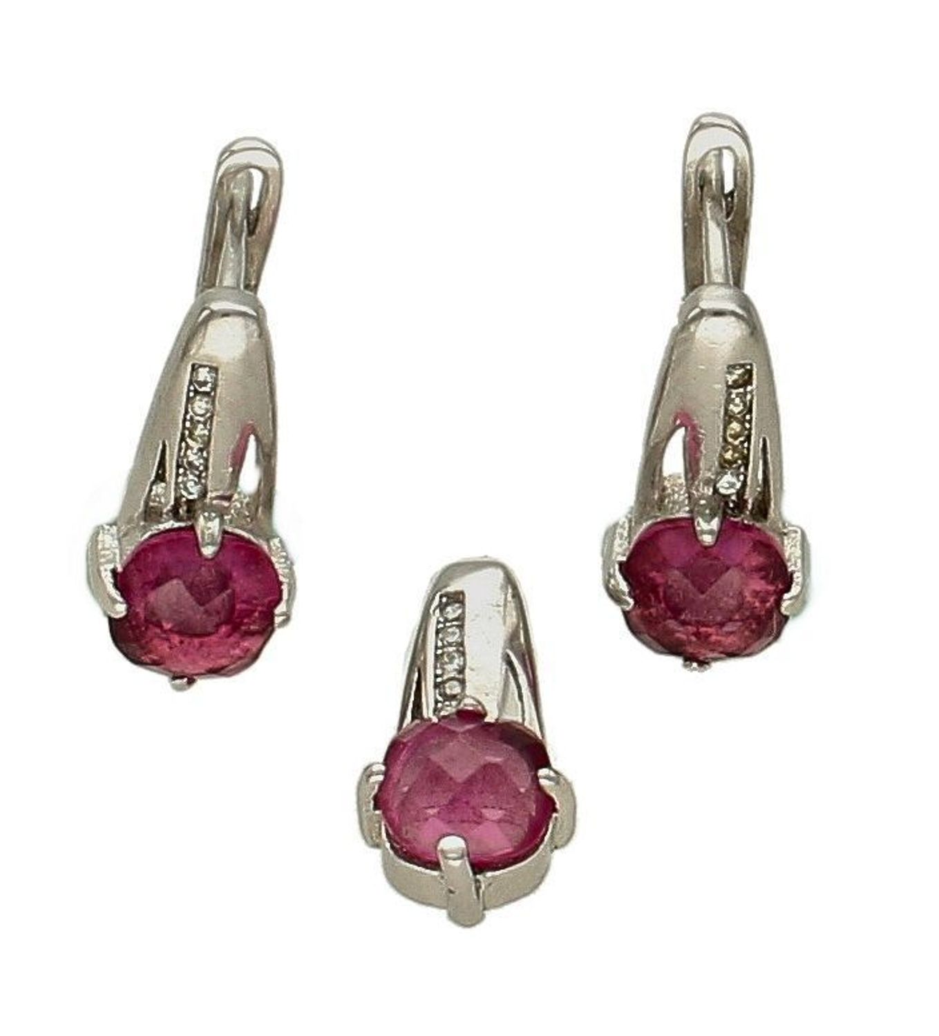 Komplet srebrny z różową cyrkonią TBKPL000000-303. Komplet srebrny biżuterii. Komplet zawieszka i kolczyki. Srebrna biżuteria. Srebrny komplet biżuterii. Komplet biżuterii idealny na prezent. Komplet biżuterii srebrnej dla każ.jpg