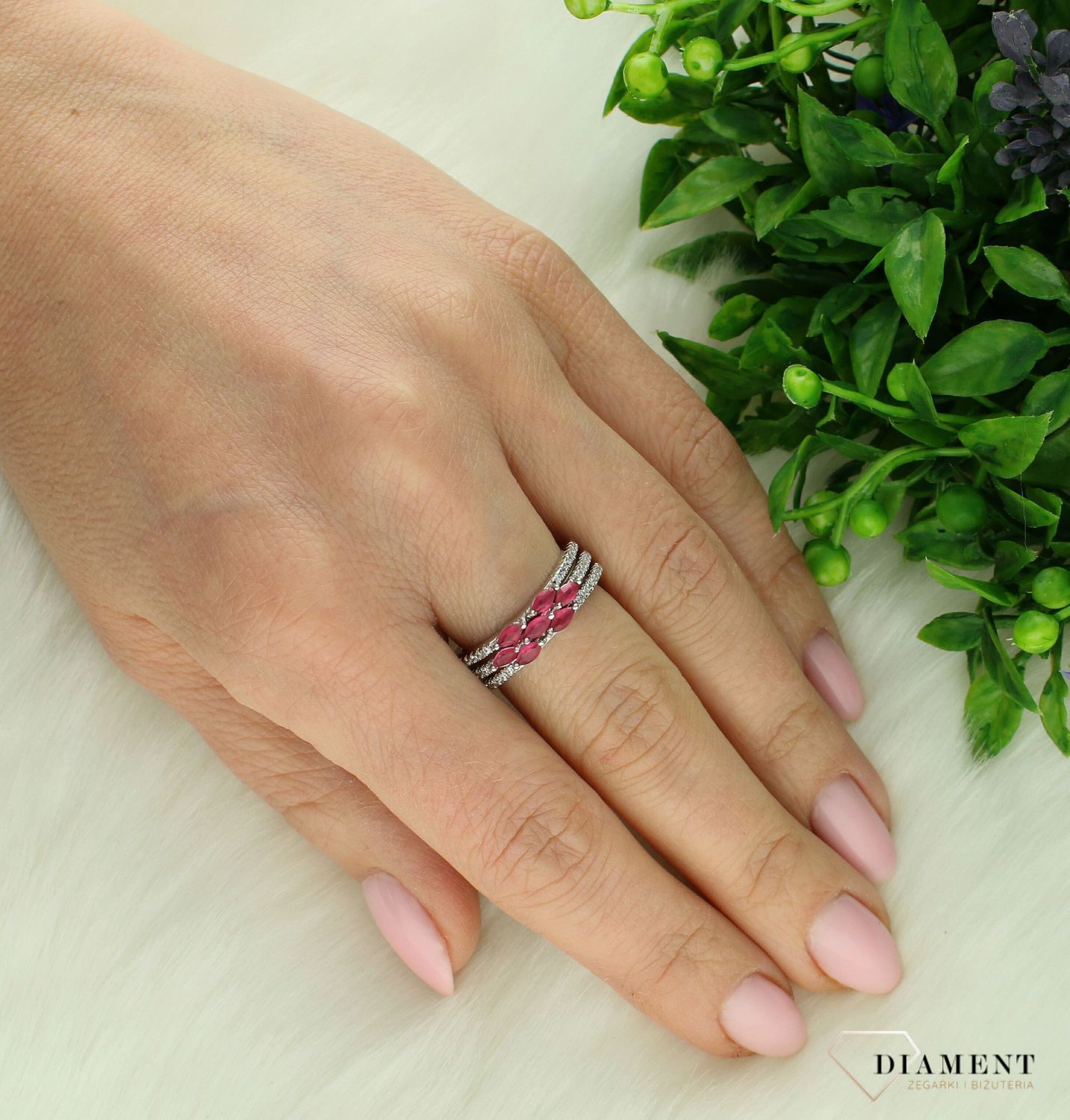 Srebrny pierścionek damski 925 z różowymi cyrkoniami rozmiar 13 TBP000000-337. Srebrny pierścionek damski. Srebrny pierścionek z cyrkoniami. Pierścionek srebrny damski. Srebrny pierścionek na prezent dla kobiety.1.jpg