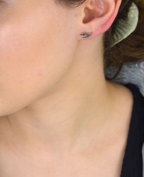 Subtelne kolczyki srebrne w kształcie listków z markazytami – biżuteria w stylu retro. Próba 925, zapięcie sztyft, waga 1,17 g, doskonałe na co dzień i na prezent (1).JPG