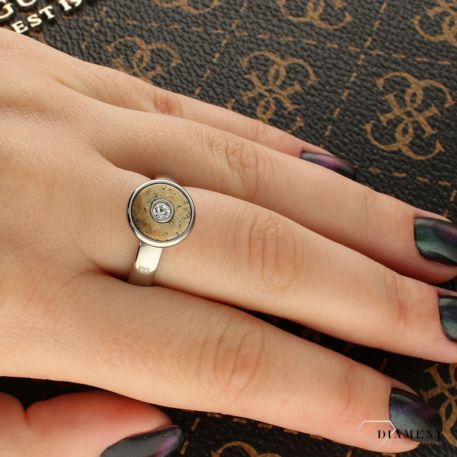 Pierścionek beżowy z błyszczącą cyrkonią Melano 11 mm TM92SS12069 (1).jpg