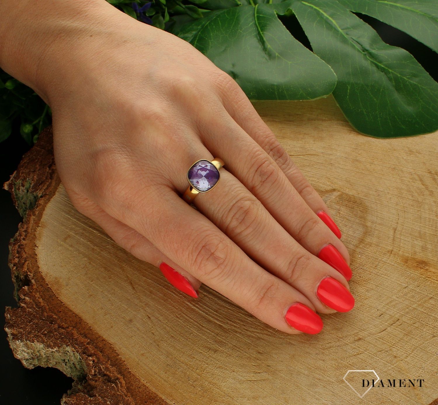 Pierścionek Melano Kwadratowy Charms Crystal Purple Melano 8 mm TMB5GD12353.jpg