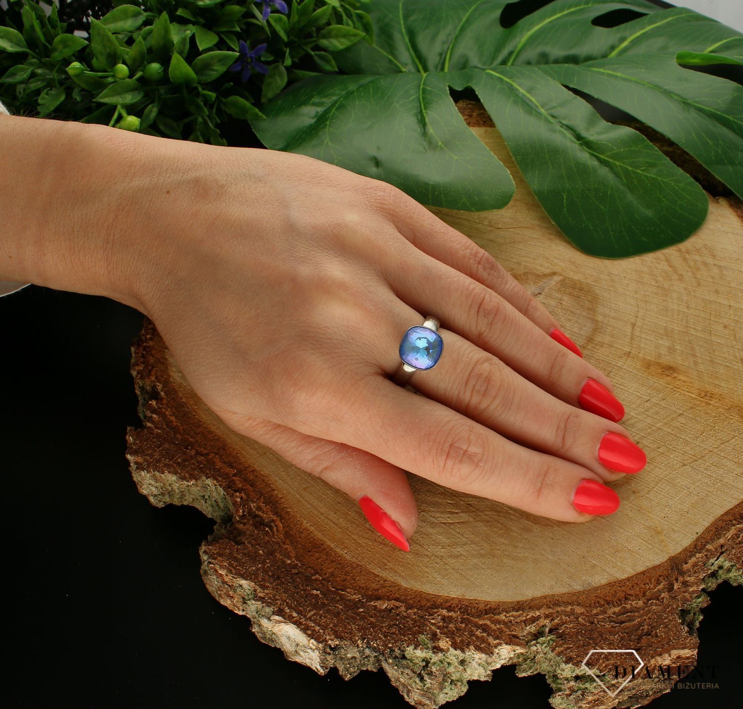 Pierścionek Melano Kwadratowy Charms Crystal Ocean Delight Melano 8 mm TMB5SS12324.jpg