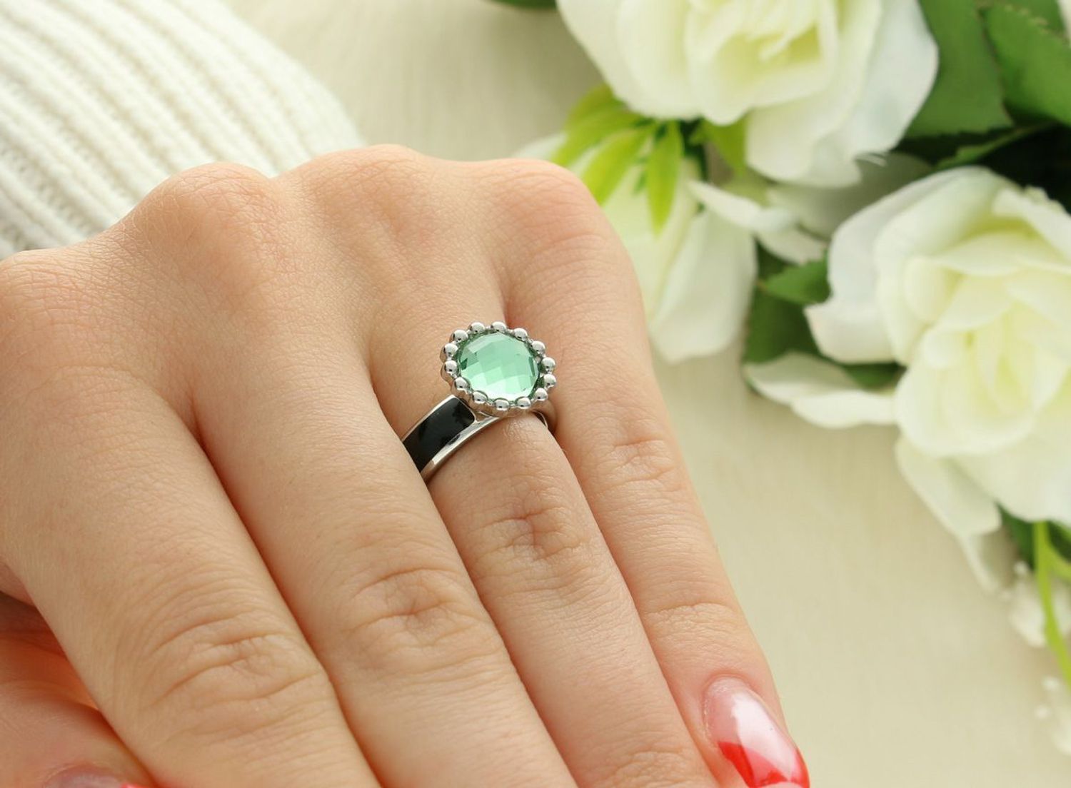 Charms Melano Kryształ Chrystolite 8 mm Pierścionek Melano TMB7SS10265.jpg