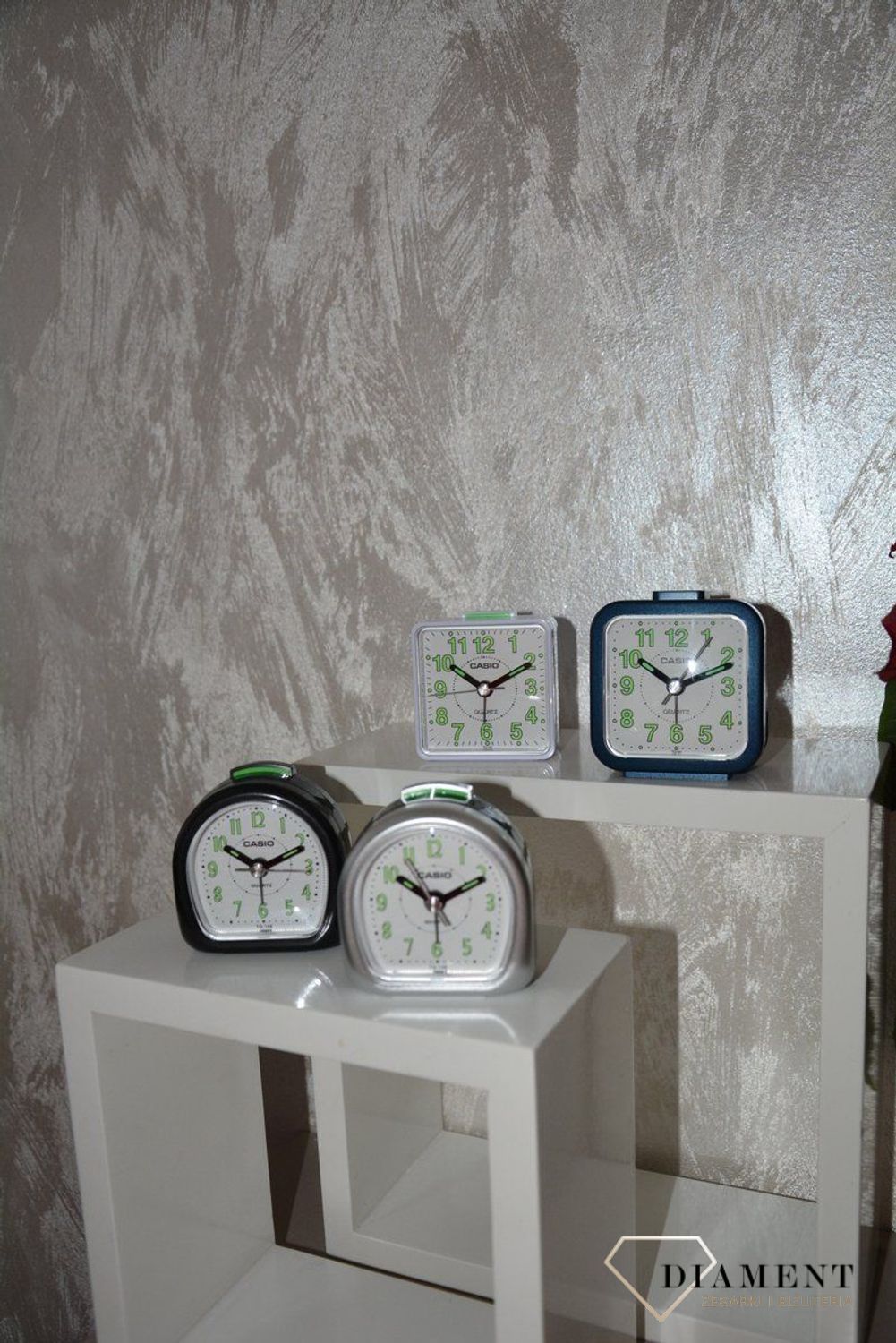 budzik na baterie niebieski TQ-141-2.jpg