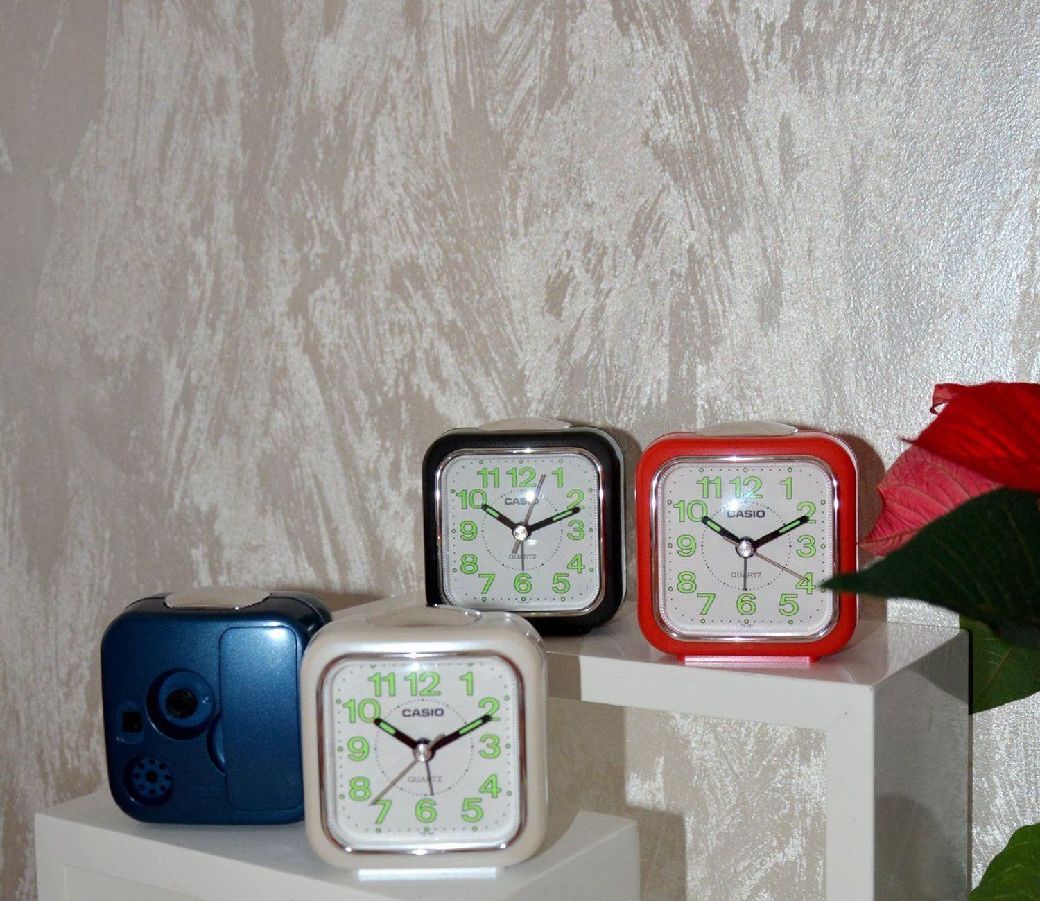 budzik na baterię casio niebieski TQ-142-1, budziki casio.jpg