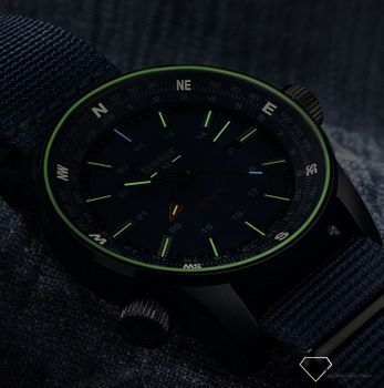 Zegarek męski w modnym niebieskim kolorze na solidnym i wytrzymałym pasku tekstylnym typu NATO. Zegarek męski to idealny pomysł na prezent (1).jpg