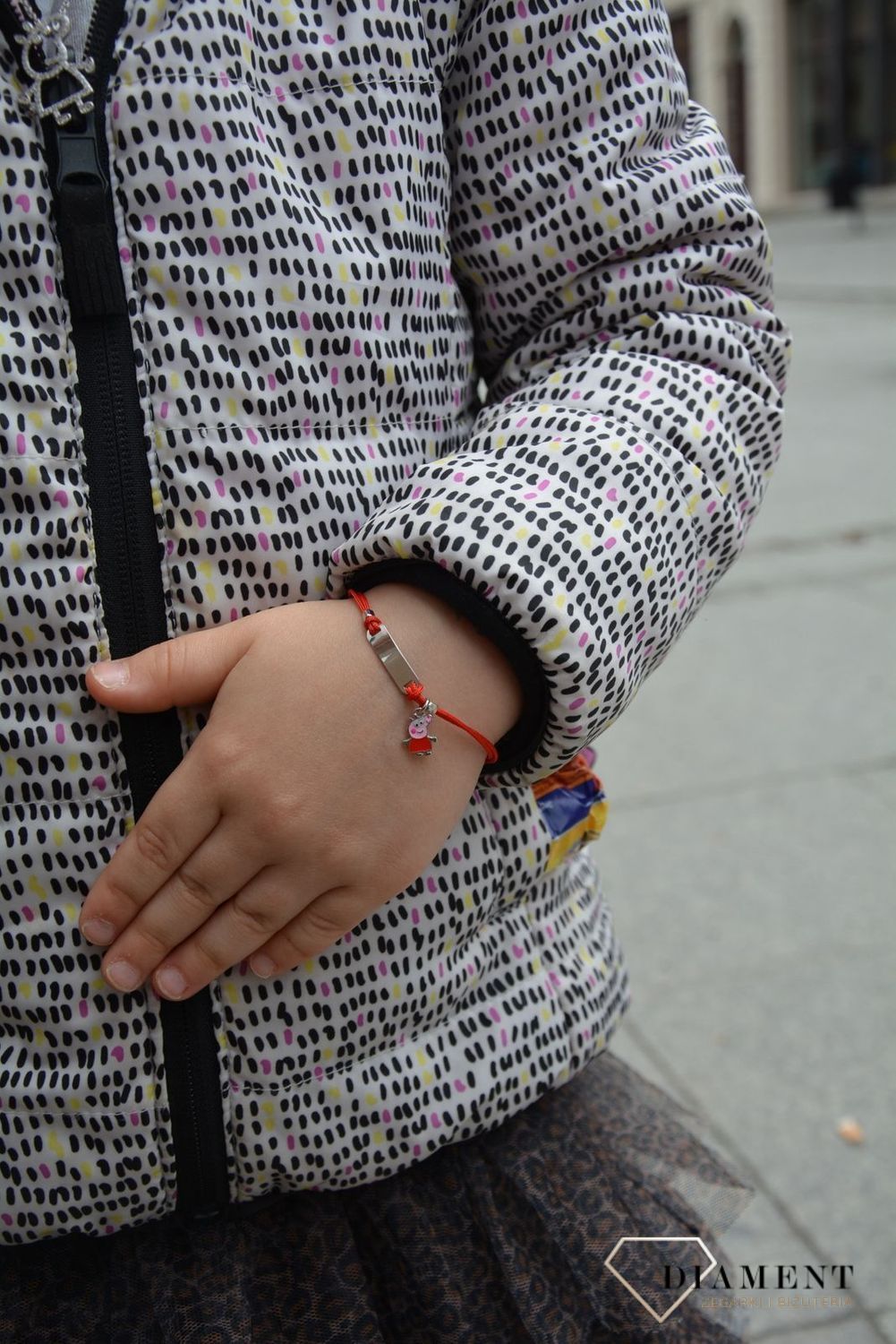 bransoletka sredrna ze Świnką Peppą.jpg