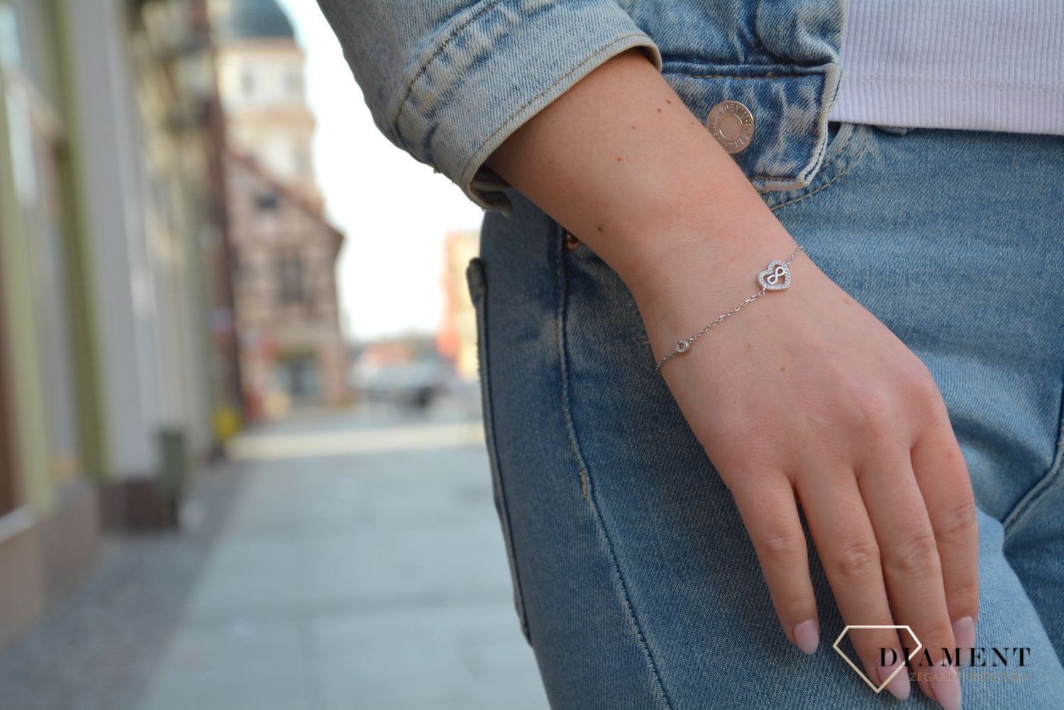 Srebrna bransoletka ze znakiem nieskończoności TSB000006-002.jpg