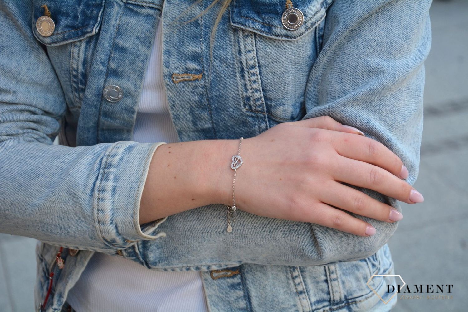 Srebrna bransoletka ze znakiem nieskończoności TSB000006-002.jpg