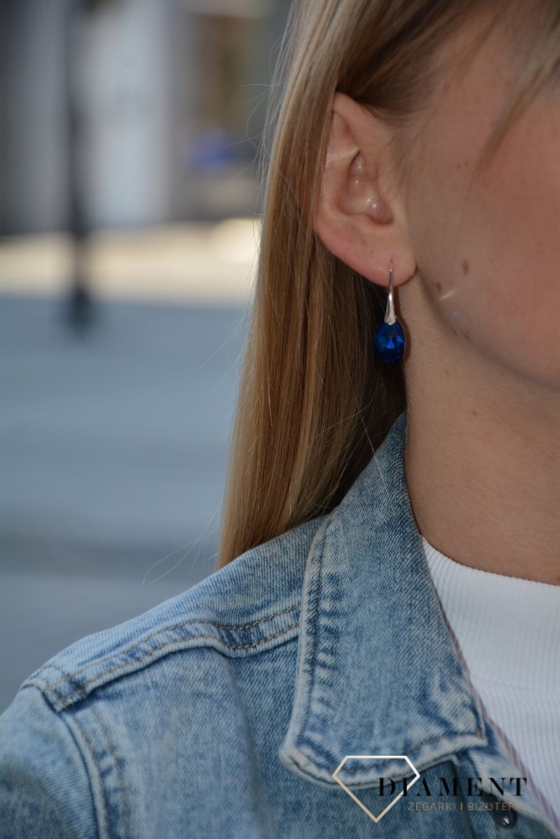 Kolczyki srebrne swarovski element granatowe.jpg