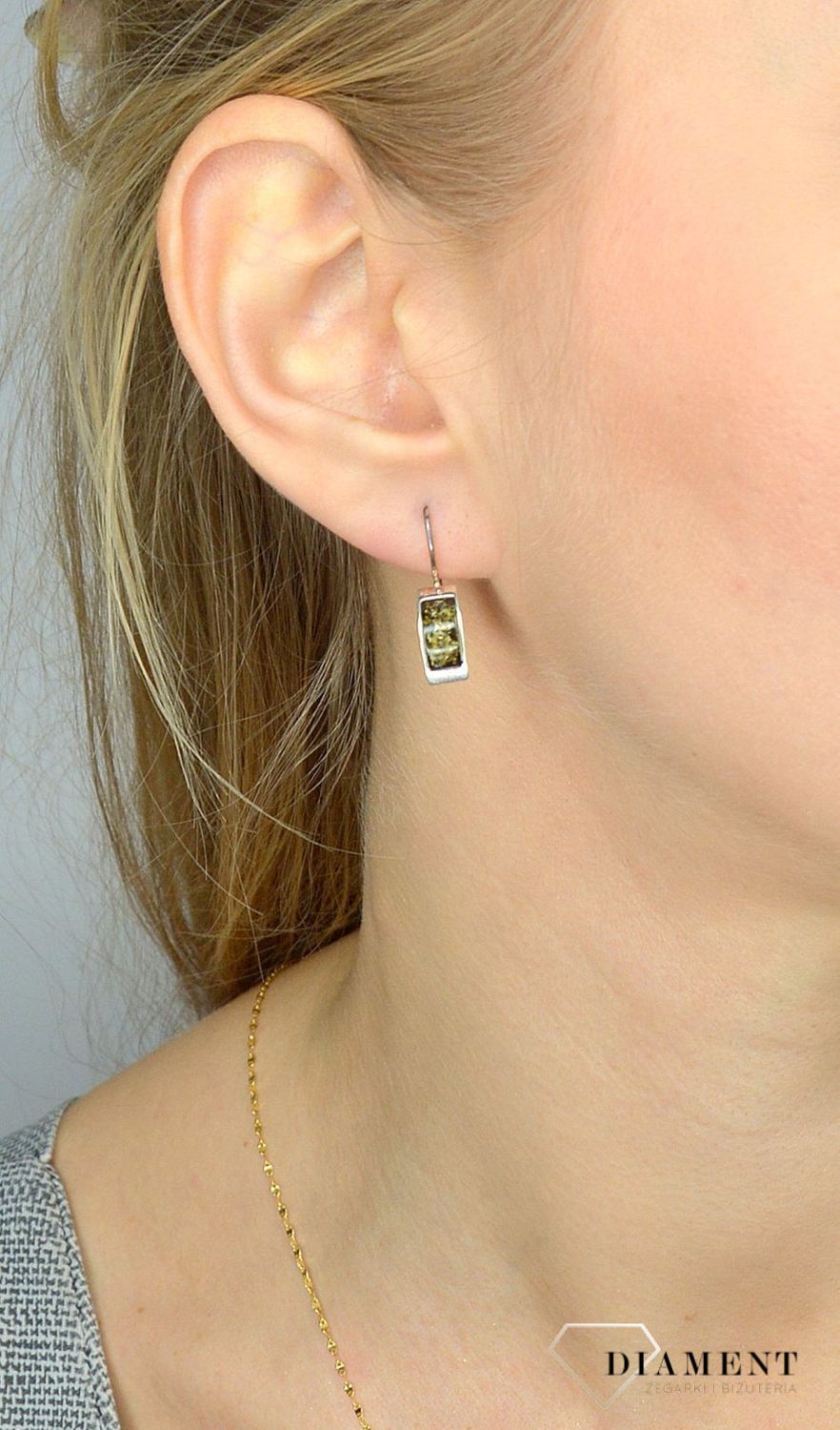 Srebrne kolczyki z zielonym bursztynem TSK000004-71.jpg
