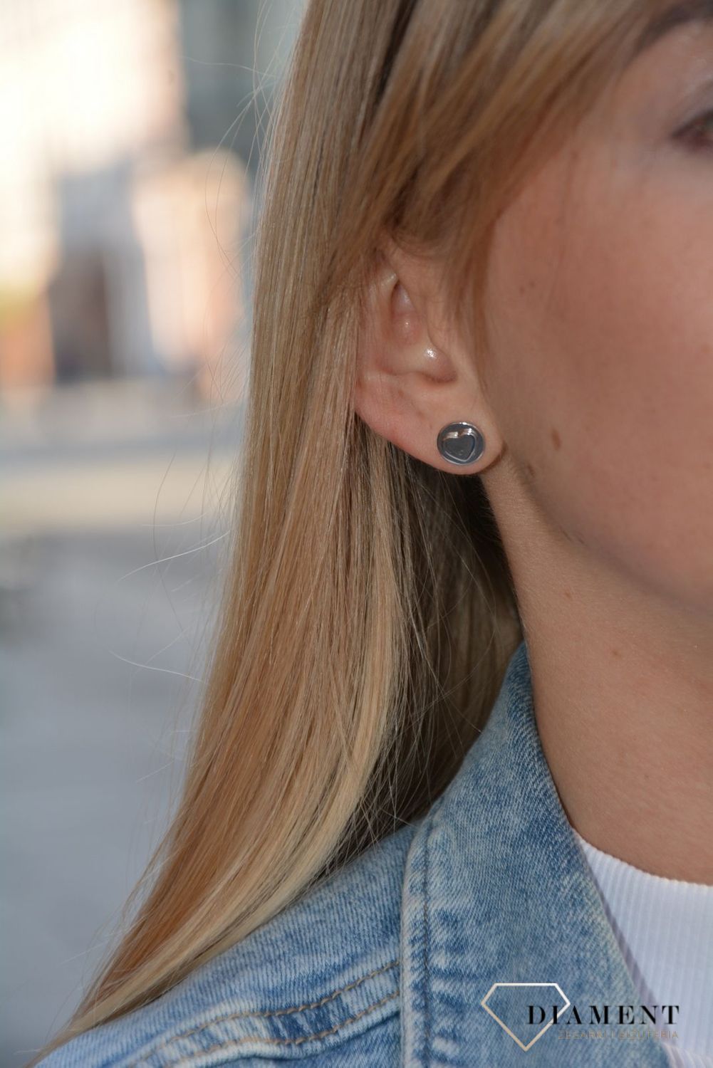 Kolczyki srebrne z sercami na wkręt TSK000004-98 (2).jpg