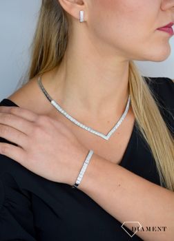 Komplet srebrny 925 drobne cyrkonie  💎 Komplet biżuterii wykonanej ze srebra próby 925 💎 Skład kompletu wyposażony jest w naszyjnik, bransoletkę i kolczyki, biżuteria ślubna (1).JPG