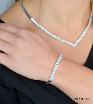 Komplet srebrny 925 drobne cyrkonie  💎 Komplet biżuterii wykonanej ze srebra próby 925 💎 Skład kompletu wyposażony jest w naszyjnik, bransoletkę i kolczyki, biżuteria ślubna (10).JPG
