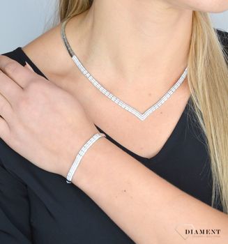 Komplet srebrny 925 drobne cyrkonie  💎 Komplet biżuterii wykonanej ze srebra próby 925 💎 Skład kompletu wyposażony jest w naszyjnik, bransoletkę i kolczyki, biżuteria ślubna (9).JPG
