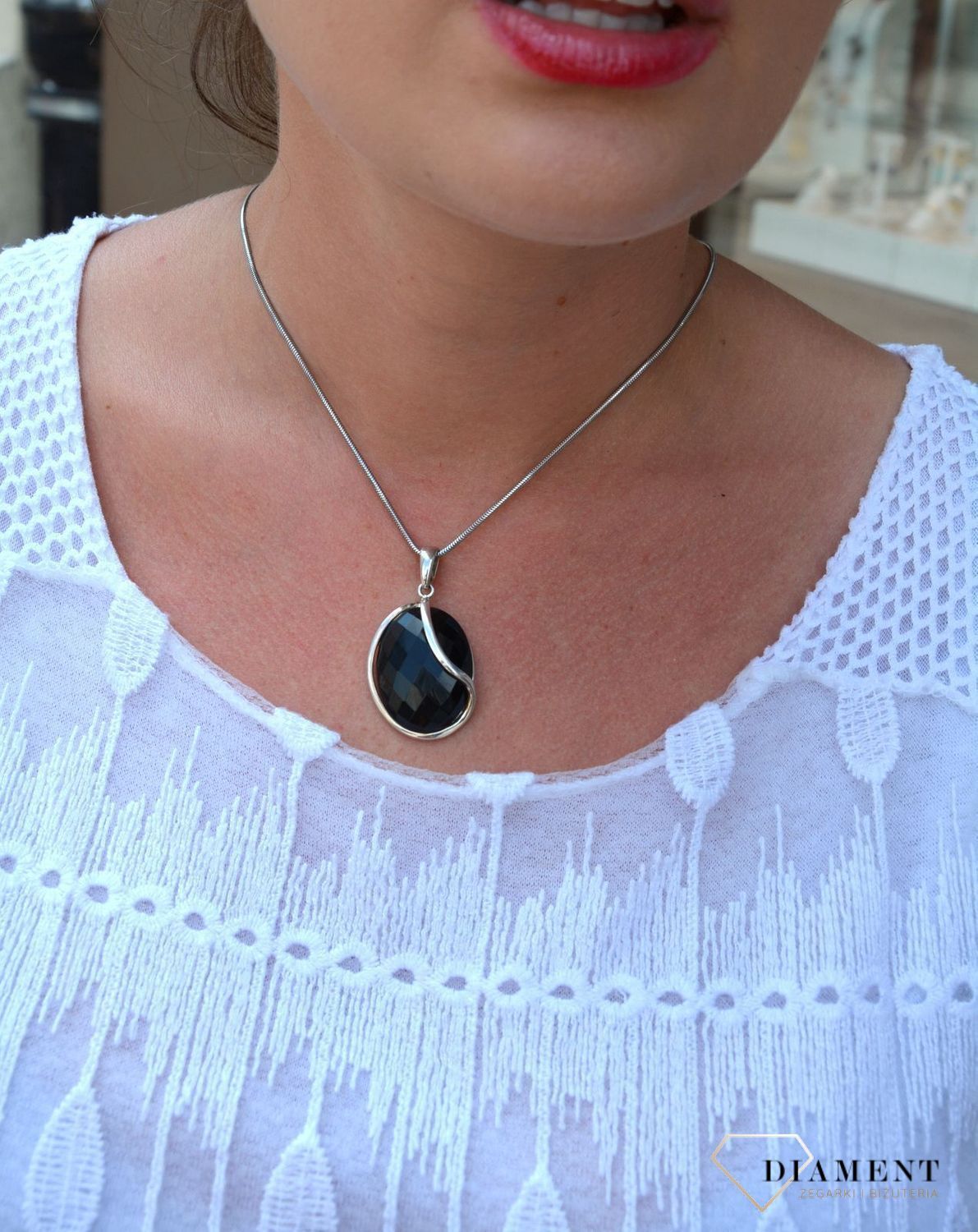 Zawieszka srebrna z dużym onyksem TSZ000000-013.jpg