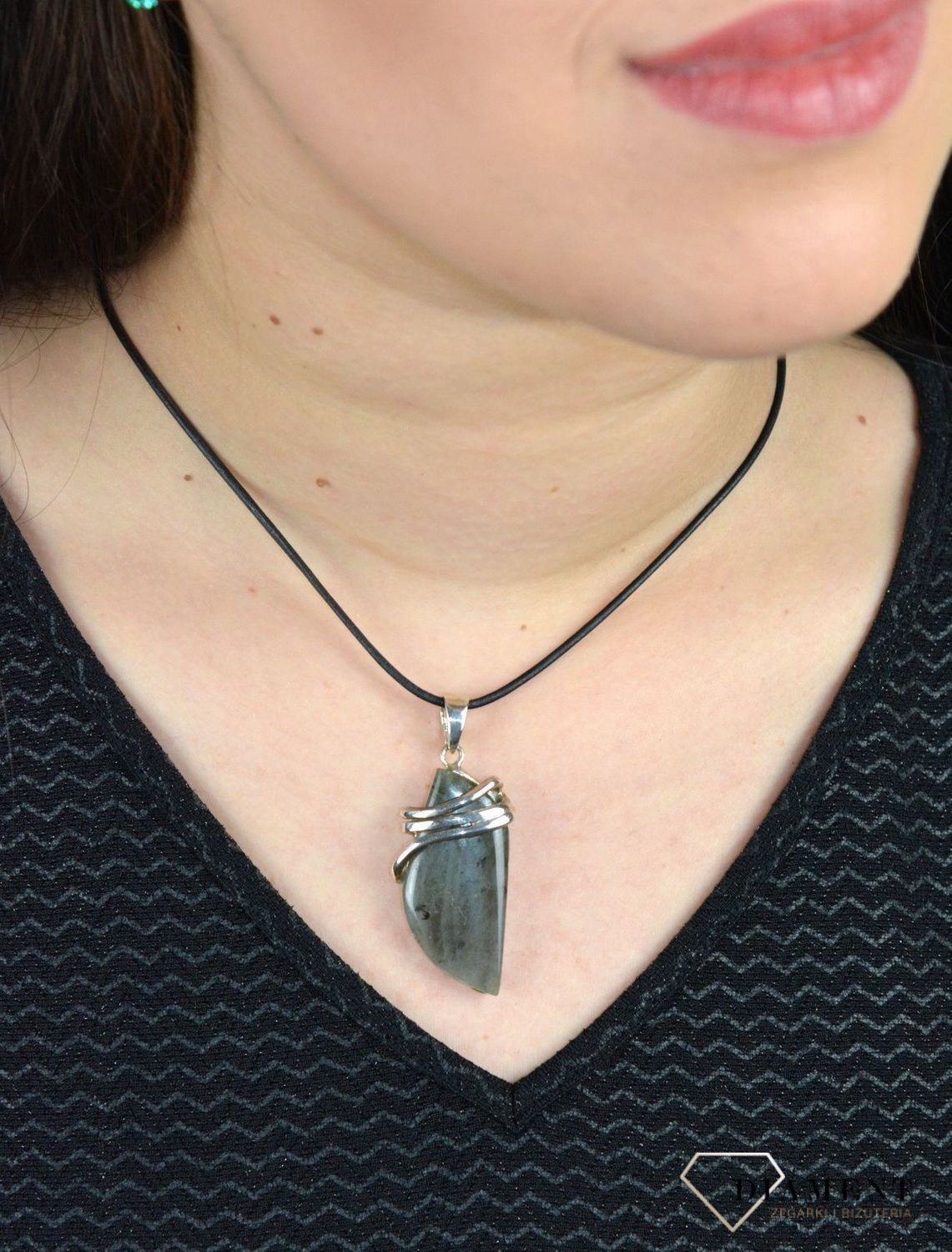 Zawieszka' labradoryt w ozdobnej oprawie' TSZ000000-016.jpg